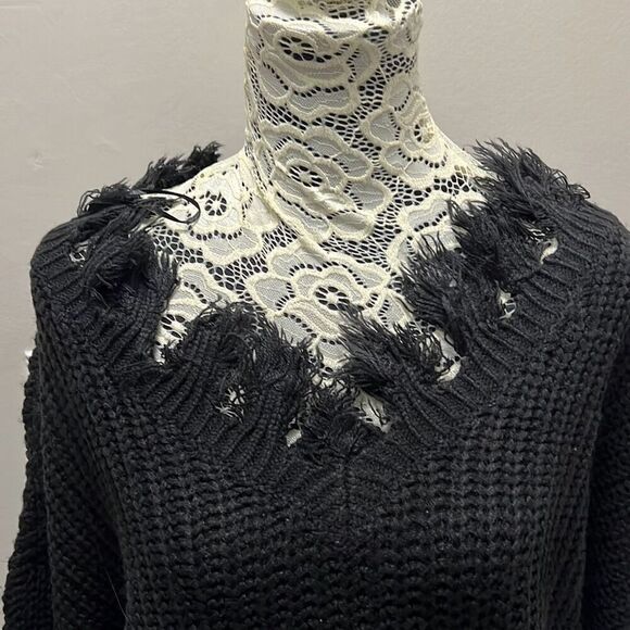 - NWT Fashion Nova black distressed sweater. XL - Picture 5 of 15